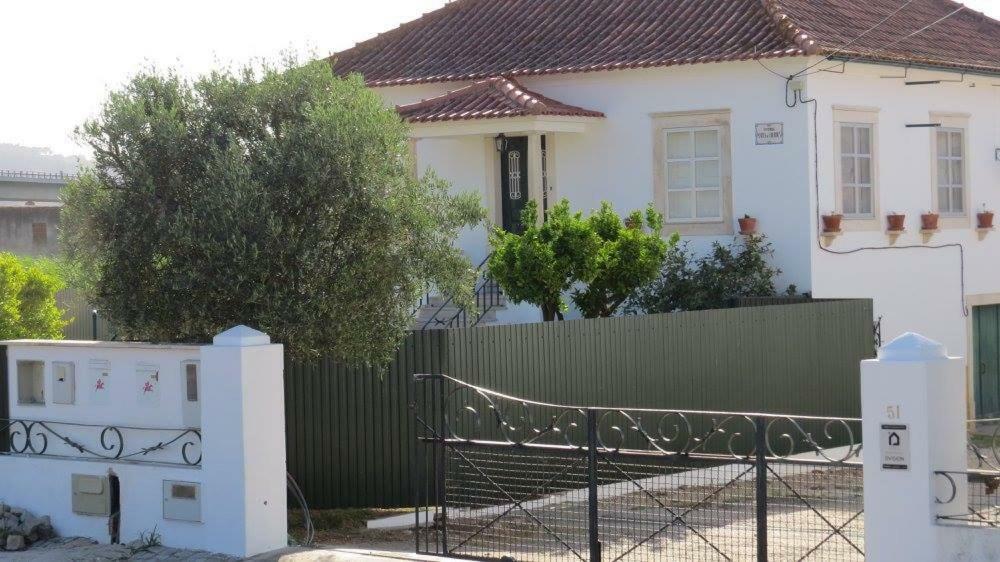 Villa Vivenda Maria De Lourdes Maiorga Esterno foto